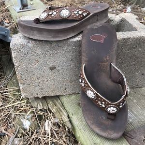 Justin Boots Sandals